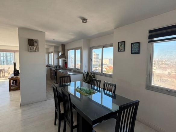 VENDO DEPARTAMENTO 4 AMBIENTES CON VISTA AL MAR
