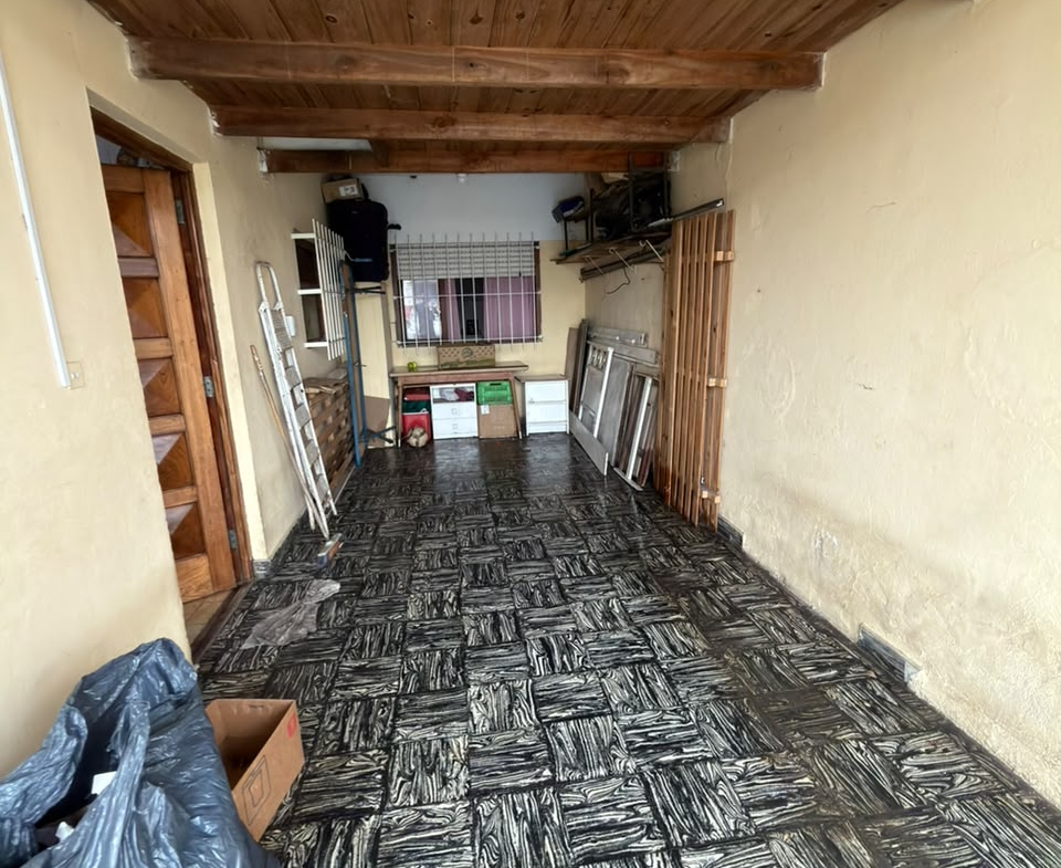 OPORTUNIDAD REAL: PH DE 3 AMBIENTES CON GARAGE Y PATIO A U$S 52.000