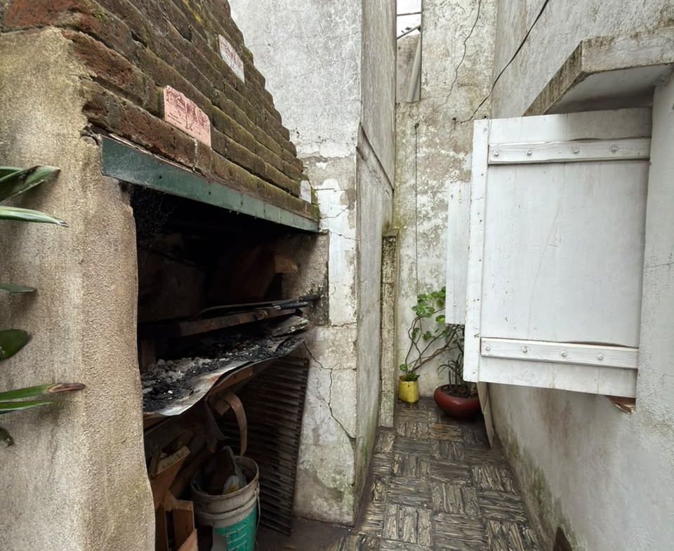 OPORTUNIDAD REAL: PH DE 3 AMBIENTES CON GARAGE Y PATIO A U$S 52.000