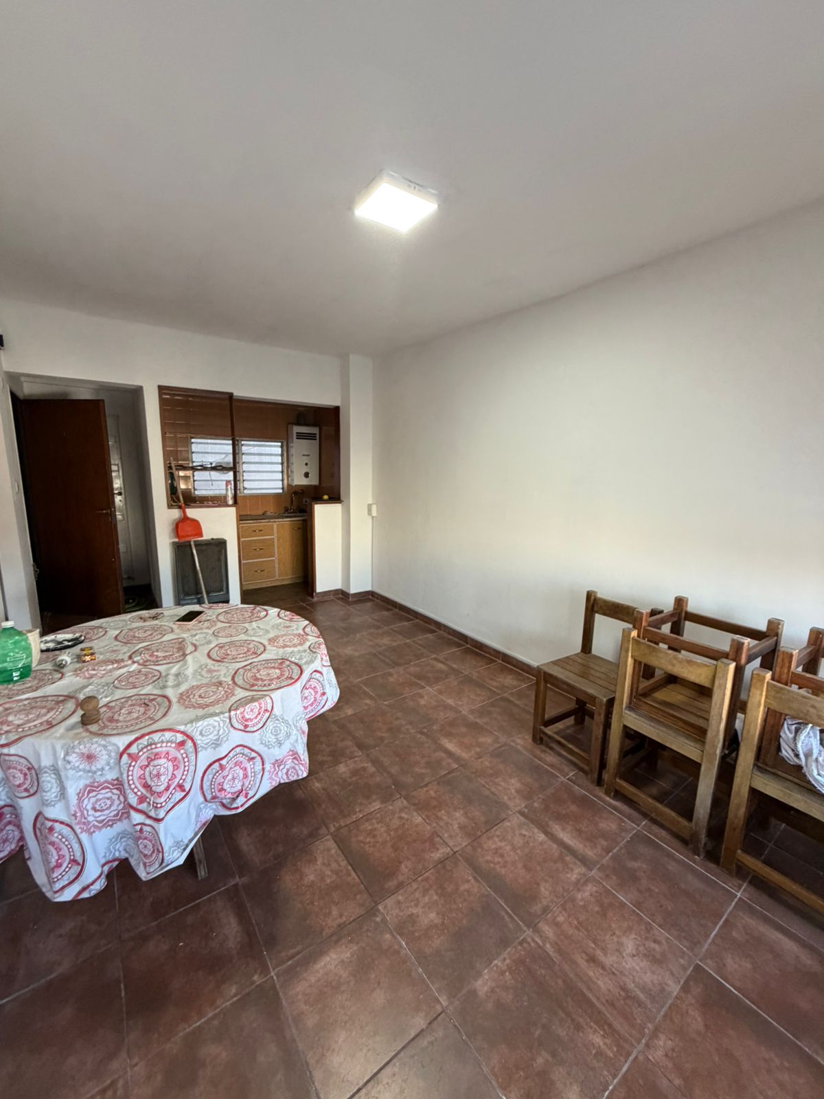 WhatsApp PATIO + TERRAZA POR U$S 43.000