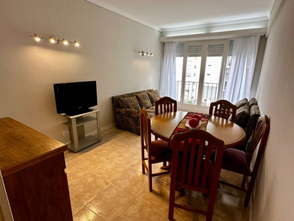 DEPARTAMENTO 2 AMBIENTES CON DEPENDENCIA Y BALCÓN – SANTA FE 2100