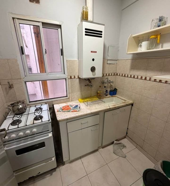 Monoambiente en venta sobre Av. Colón – U$S 34.900