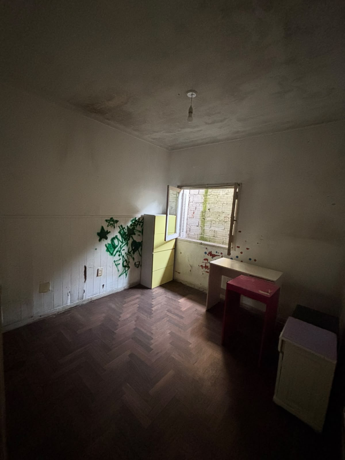 79d10ae1-b089-41c3-afaa-92a5314c7821 PH 3 AMBIENTES A RECICLAR ZONA VILLA PRIMERA