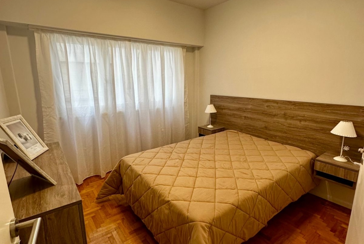 DEPARTAMENTO 2 AMBIENTES CON DEPENDENCIA Y BALCÓN – SANTA FE 2100