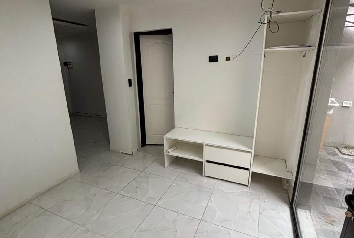 PH Ambiente Dividido Reciclado a Nuevo – Planta Baja con Jardín