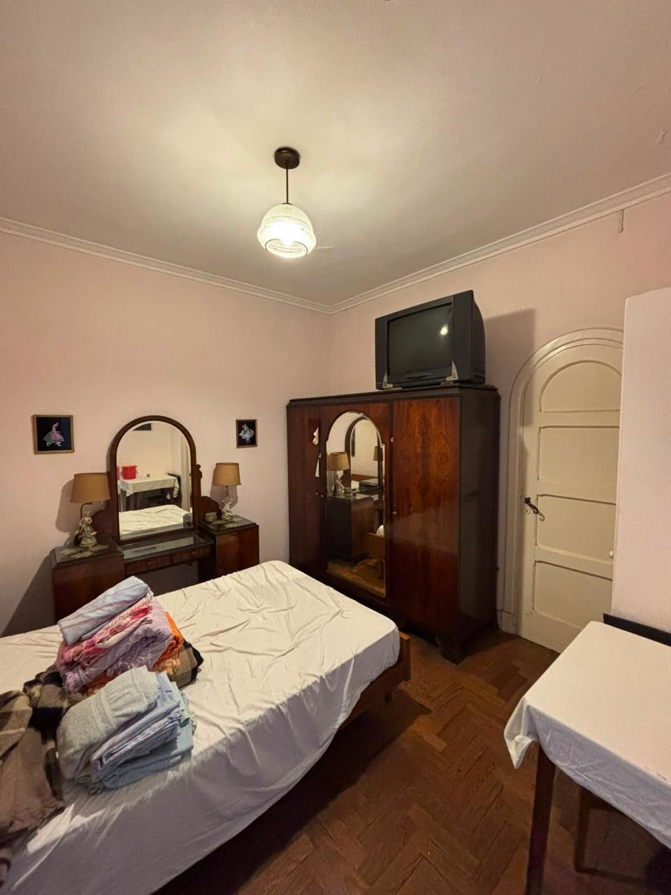 Casa de 5 Ambientes a Reciclar con Local Comercial | Entre Ríos 2700 | U$S 280.000