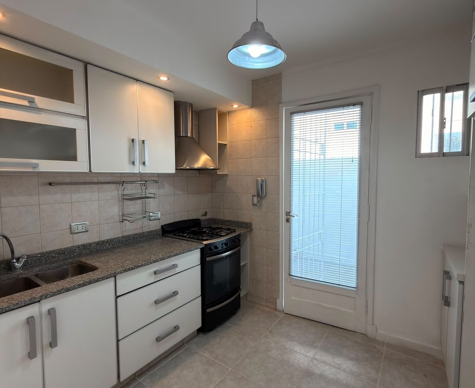 PH 3 AMBIENTES RECICLADO EXCELENTE UBICACIÓN | FALUCHO 2966 | U$S 105.000