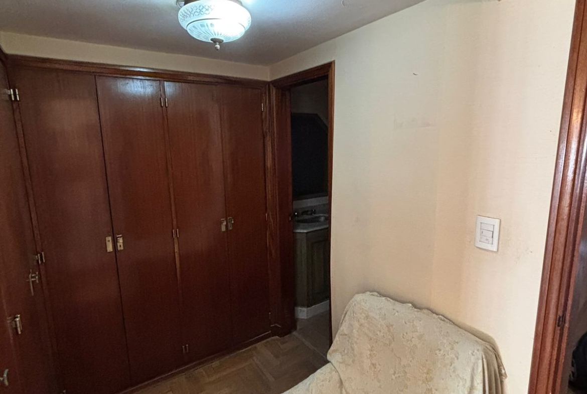 PISO ENTERO DE 200M2 EN ZONA PLAZA MITRE