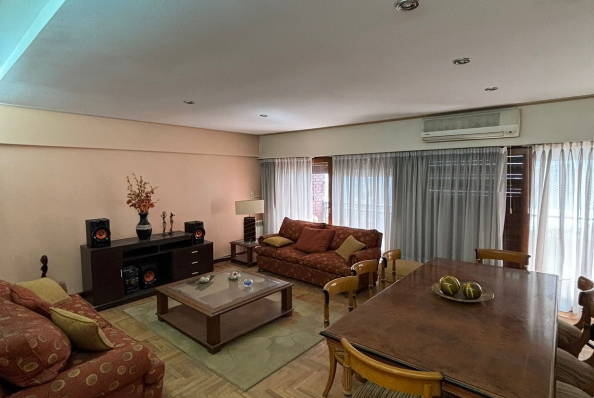 PISO ENTERO DE 200M2 EN ZONA PLAZA MITRE