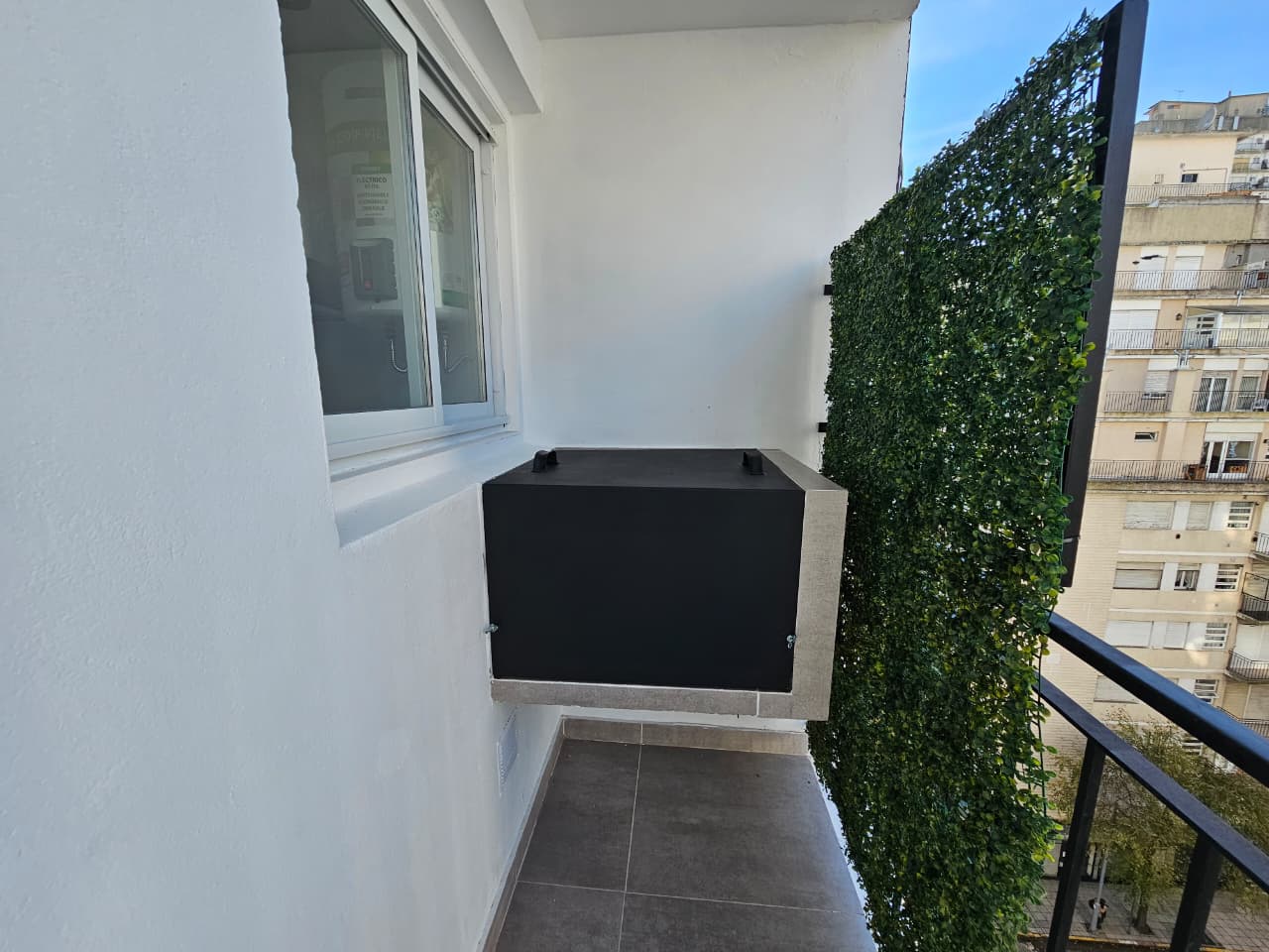 WhatsApp Image 2026-08-26 at 11.36.15 DEPARTAMENTO 2 AMBIENTES AL FRENTE CON BALCON EN ZONA CENTRO