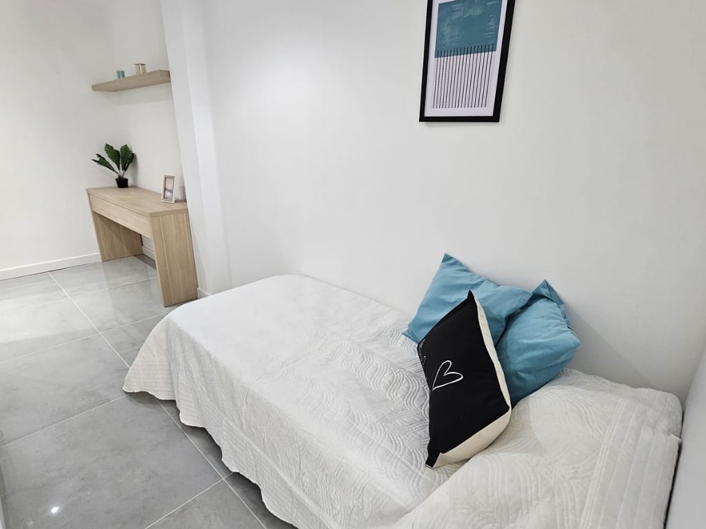 DEPARTAMENTO 3 AMBIENTES CON BALCON EN ZONA PLAZA MITRE