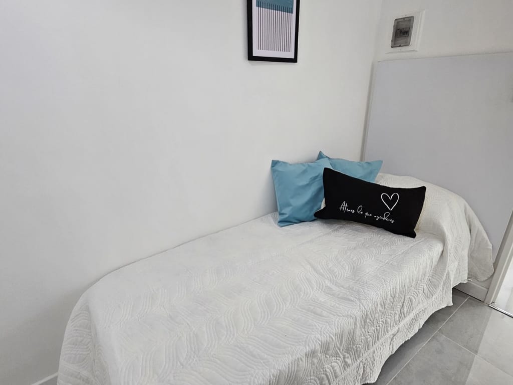 DEPARTAMENTO 3 AMBIENTES CON BALCON EN ZONA PLAZA MITRE