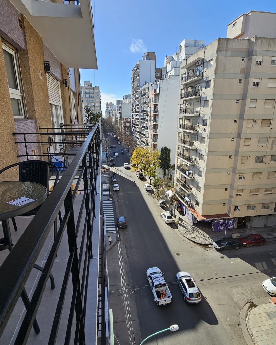 DEPARTAMENTO 3 AMBIENTES CON BALCON EN ZONA PLAZA MITRE