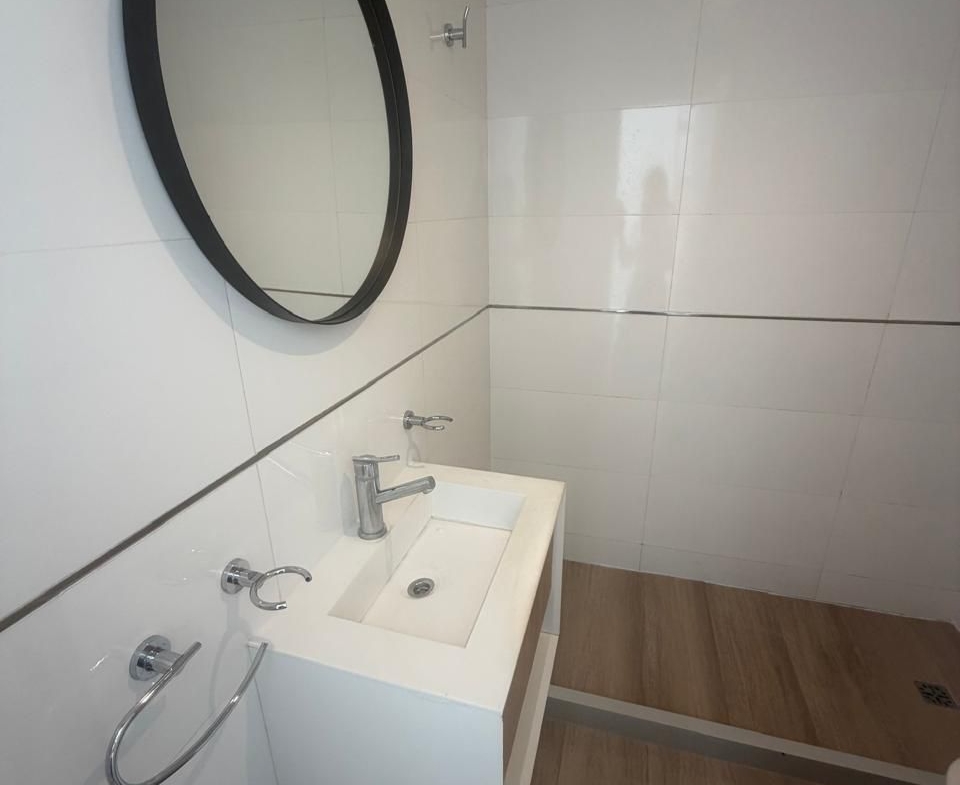 2 AMBIENTES A LA CALLE CON VISTA A PLAZA COLÓN | NOVECENTO | U$S 135.000