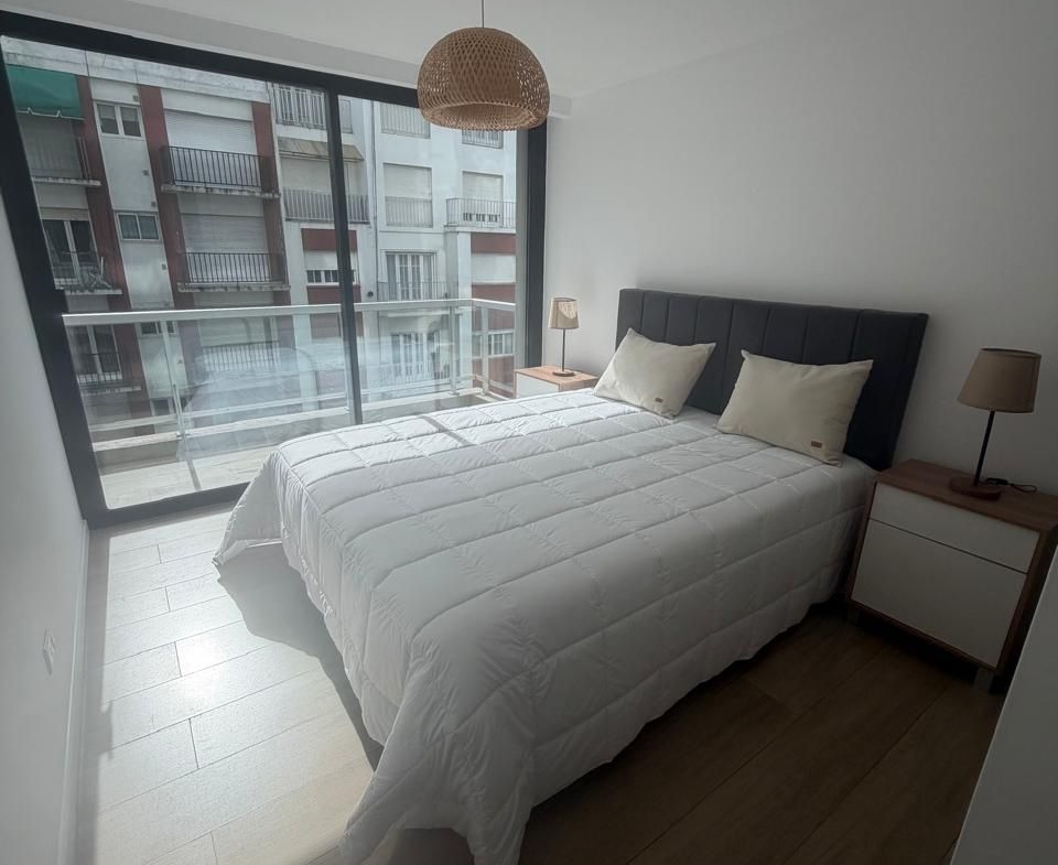 2 AMBIENTES A LA CALLE CON VISTA A PLAZA COLÓN | NOVECENTO | U$S 135.000