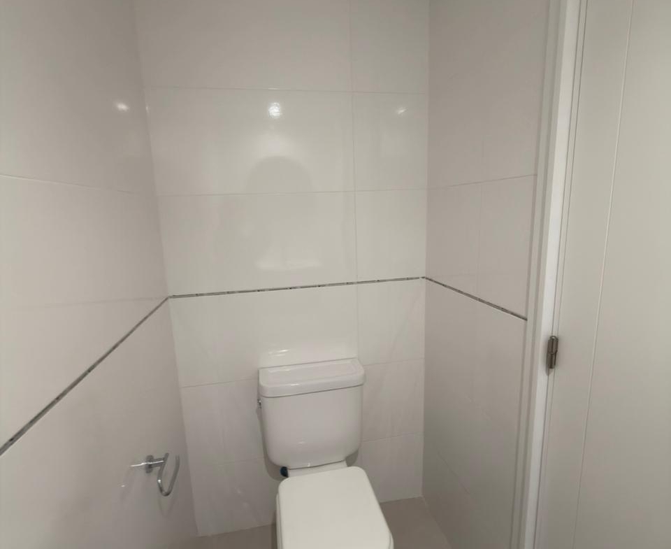 2 AMBIENTES DE CATEGORÍA CON VISTA PLENA AL MAR | EDIFICIO NOVECENTO | U$S 189.000