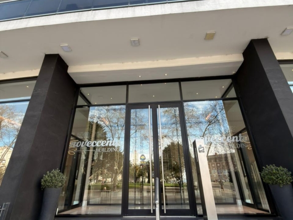 2 AMBIENTES DE CATEGORÍA CON VISTA PLENA AL MAR | EDIFICIO NOVECENTO | U$S 189.000