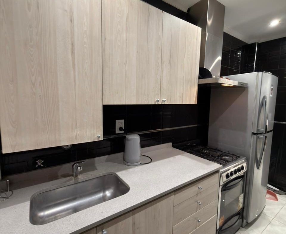3 AMBIENTES RECICLADO Y AMOBLADO | ARENALES 2942 | U$S 85.000