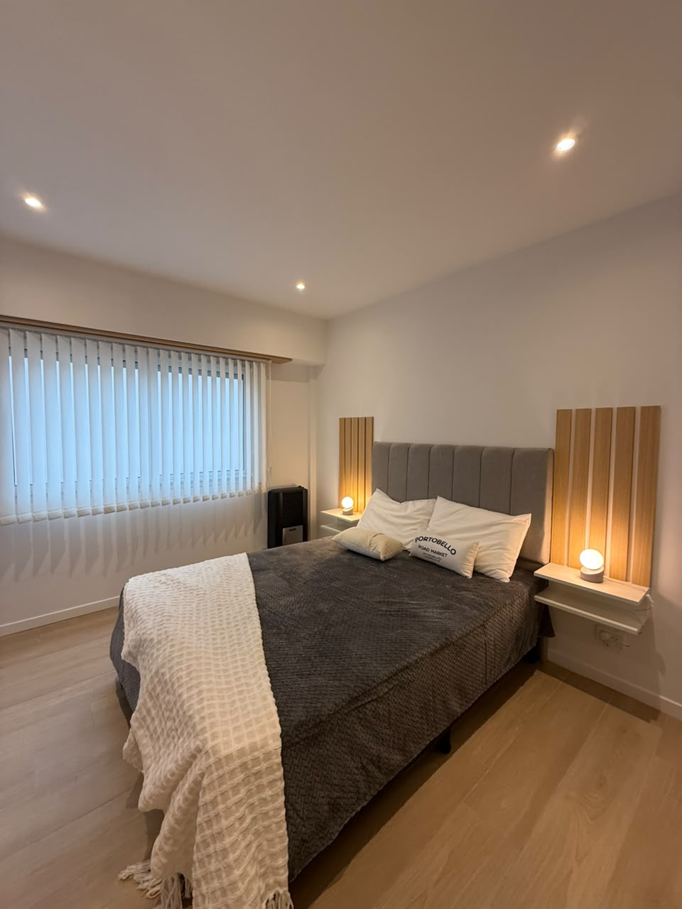 Departamento de 3 ambientes a la calle con balcón – Bolívar 2240