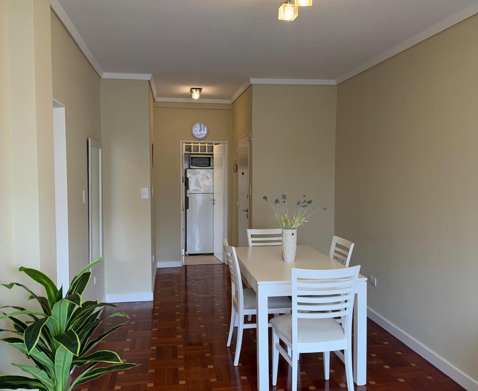 DEPARTAMENTO DE 3 AMBIENTES CON BALCÓN – MORENO 2234