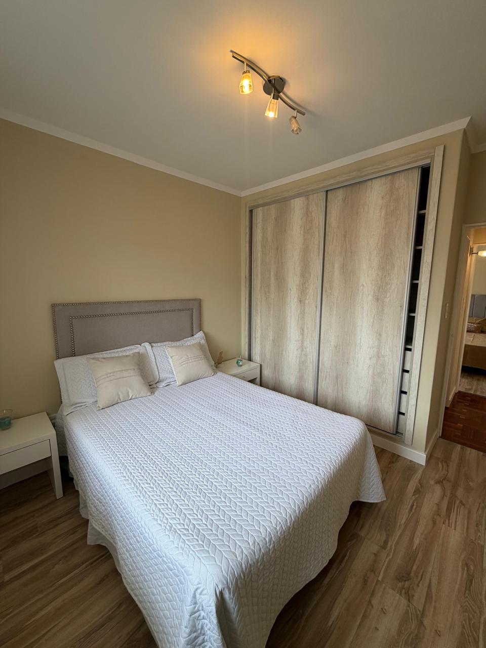 DEPARTAMENTO DE 3 AMBIENTES CON BALCÓN – MORENO 2234