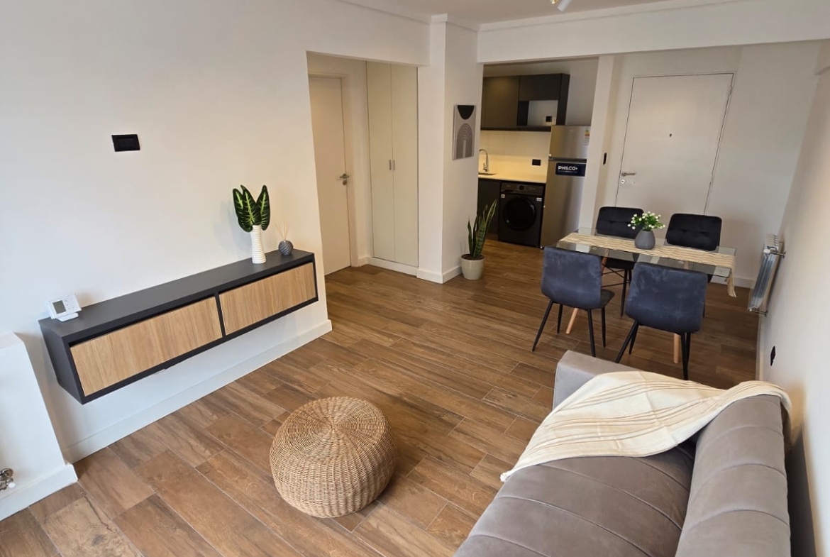 DEPARTAMENTO DE 2 AMBIENTES CON DOBLE BALCÓN – TORRE ANSER – CORRIENTES 2432