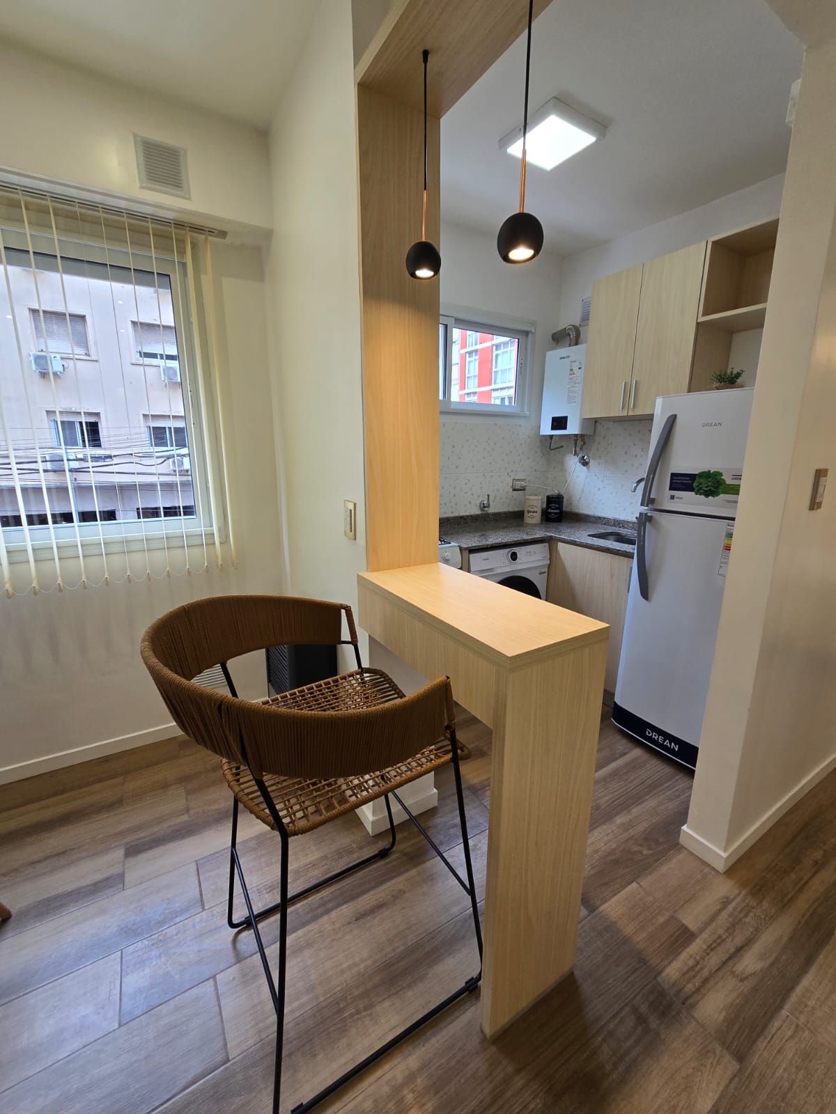 DEPARTAMENTO DE 2 AMBIENTES COMPLETAMENTE RECICLADO – BROWN 1712