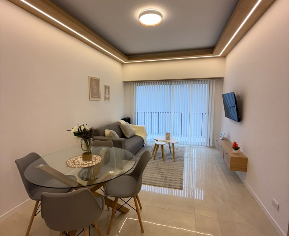 Departamento de 3 ambientes a la calle con balcón – Bolívar 2240